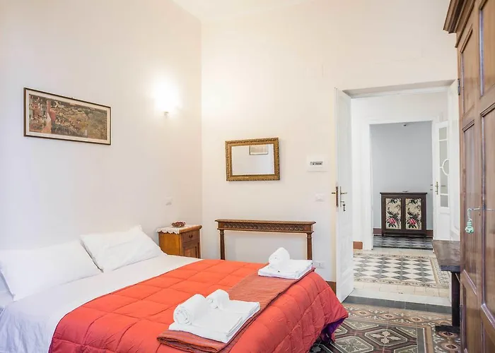 锡耶纳拉契卡住宿加早餐旅馆 3*